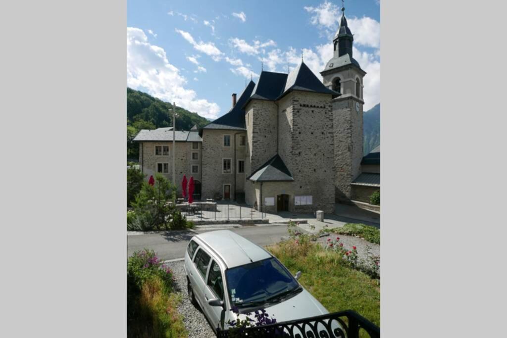 Joli Appartement Confortable Renove Style Cosy Saint-Martin-de-la-Porte Exterior photo
